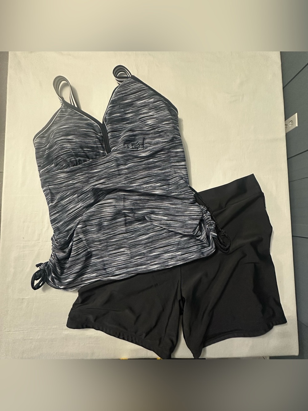 Free Country Swimsuit Tankini Top 1X Black Space Dye Striped Side Cinch & Shorts